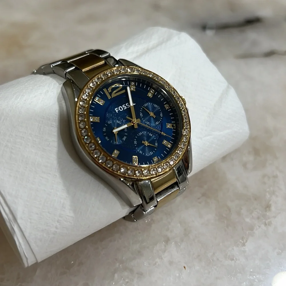 Fossil  Riley Quartz Stainless - Picture 2 of 4